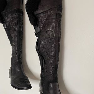 *SOLD* Super stylish Girbaud Over the Knee Boots!